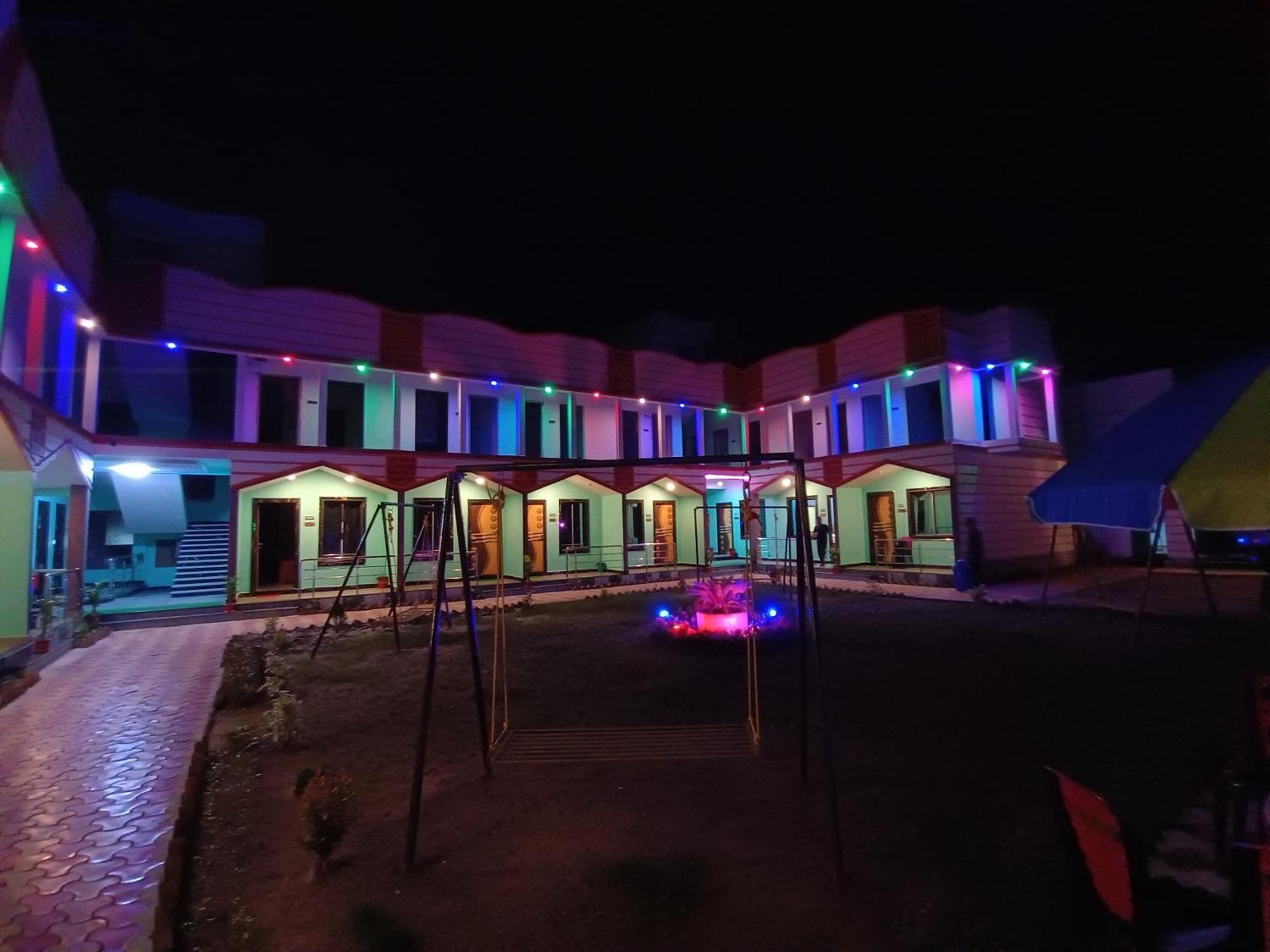 Resorts Birds Nest Tajpur Bagian luar foto
